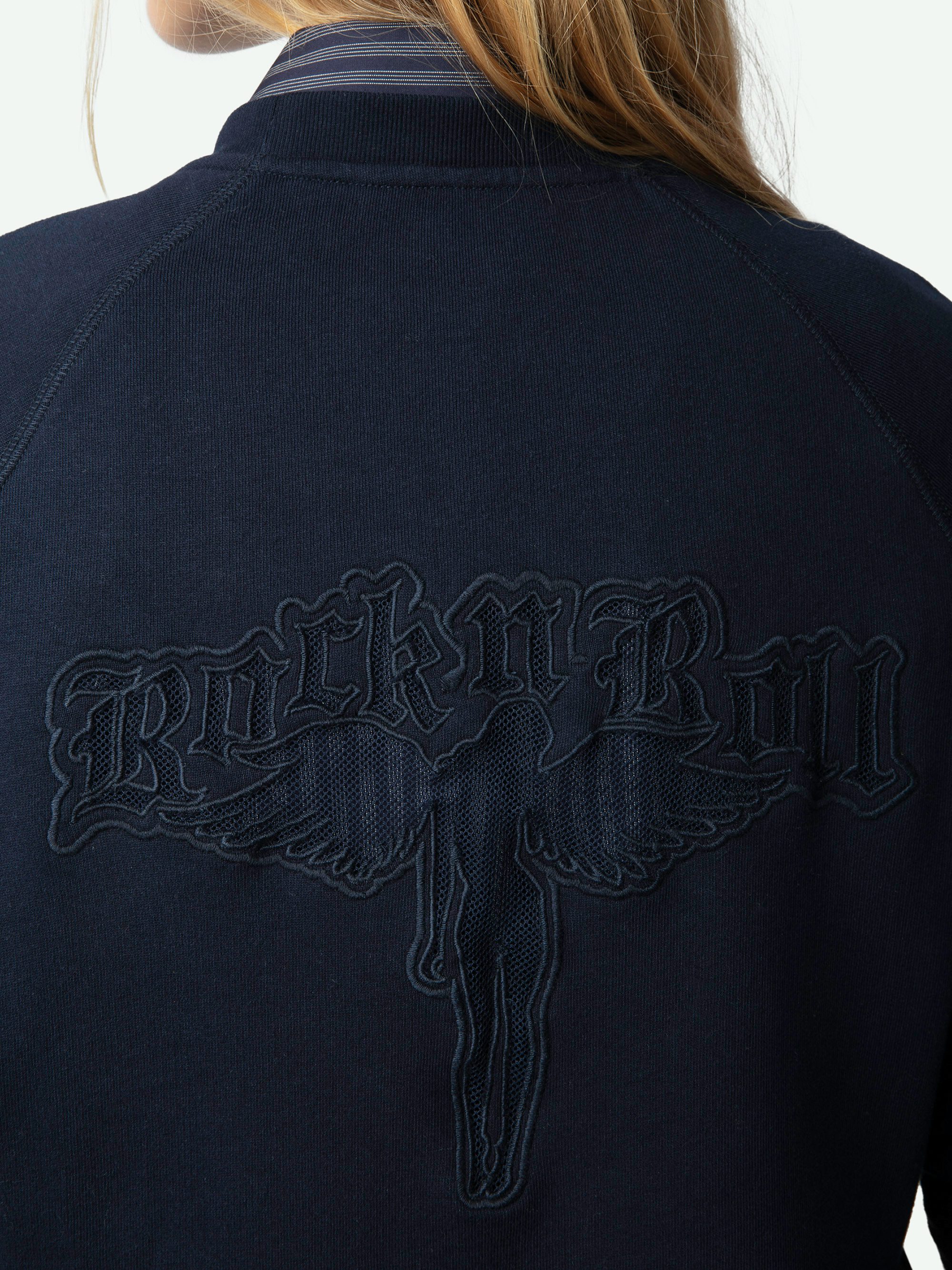 Felpa Upper - Felpa in cotone biologico blu navy con maniche lunghe e ricamo fishnet Fallen Angel "Rock'n'Roll" sul retro.